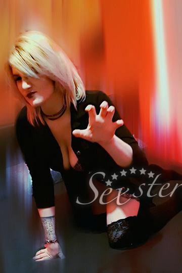 GEILE SEX WEIBER BESORGEN ES DIR HIER IM STUDIO AUF WWW.SEXSTERN.AT